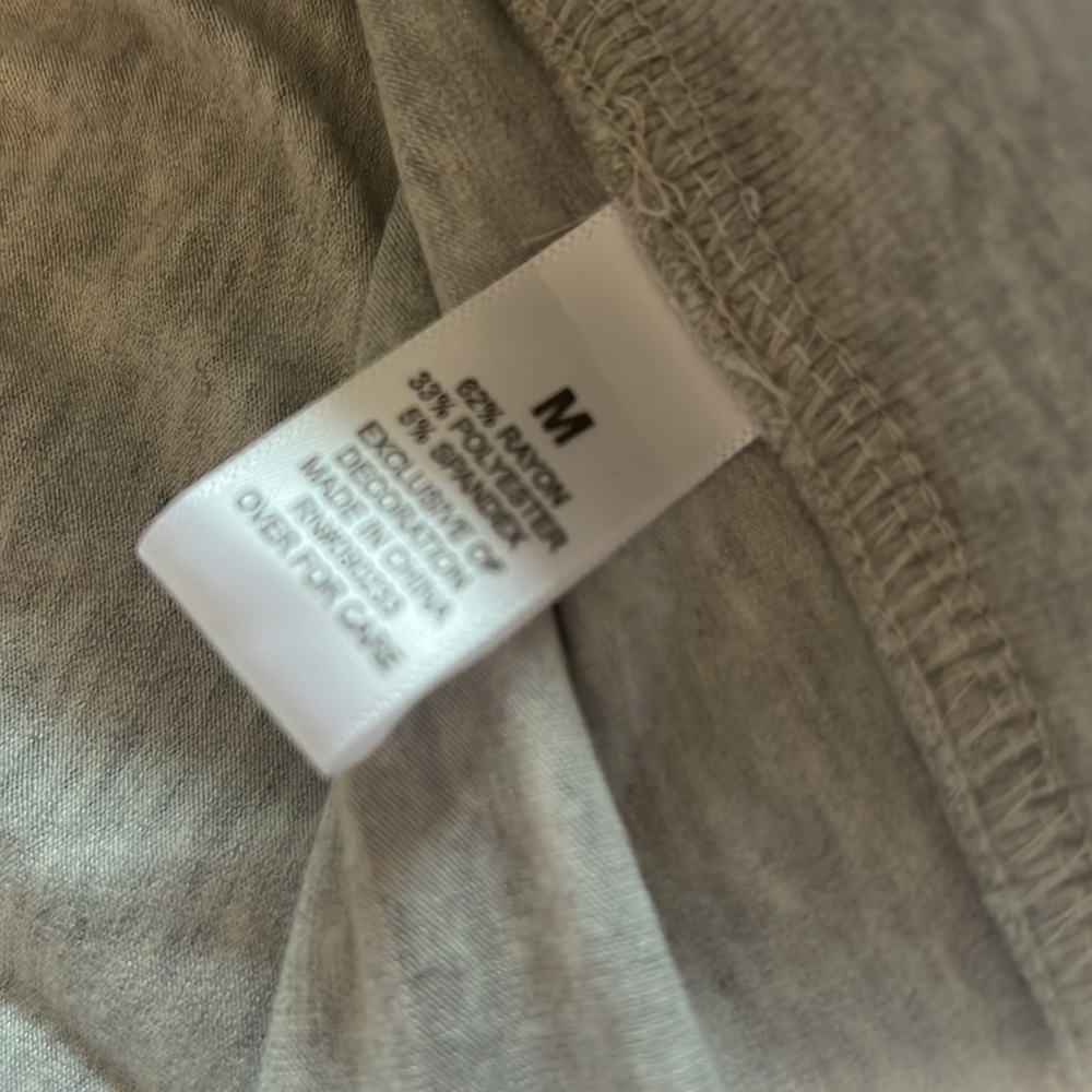 Grey fleece (soft) leggings from PAC sun la hearts brand size medium never worn - Picture 8 of 9